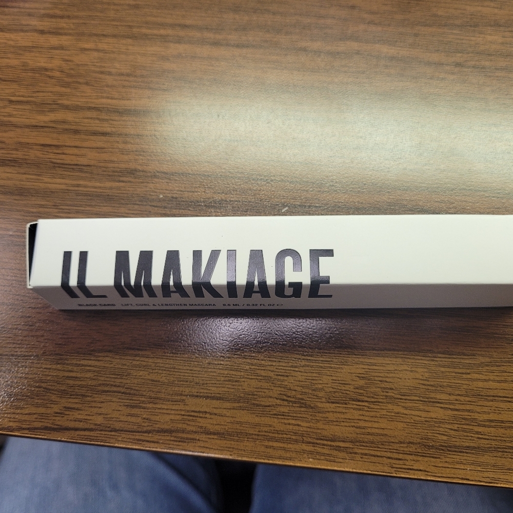 IL Makiage Lift, Curl & Lengthen Mascara